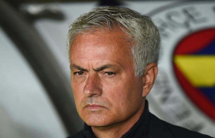 José Mourinho turns on VAR and takes a very high price