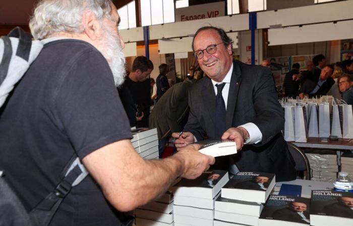 François Hollande and Valérie Trierweiler cross paths in Corrèze.