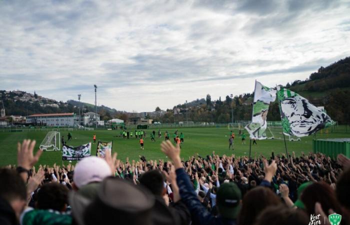 The crazy atmosphere of the supporters before the Derby