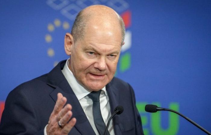 Olaf Scholz says he is open to discussions on the date of early elections