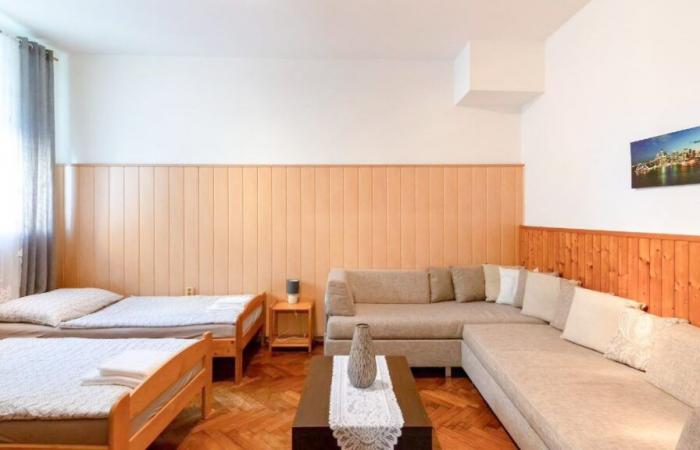 Apartment for sale, 1+1 – Studio, 37m2, in Prague, on Mládeže street