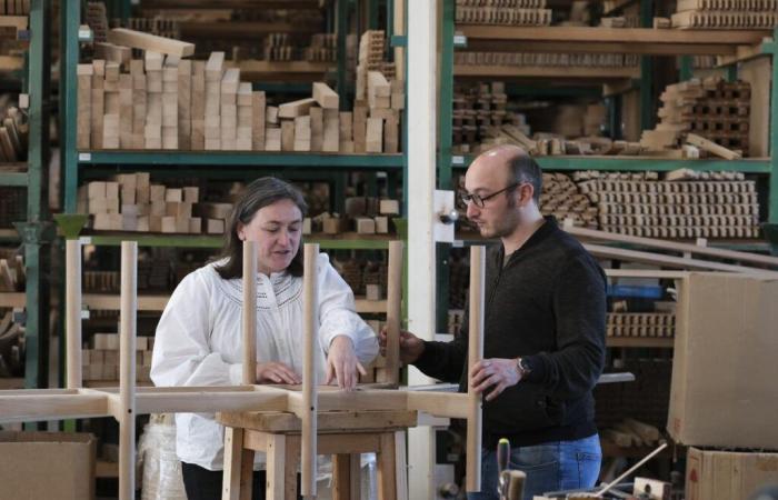 final stretch for Bastiat Seats before delivery of 1,500 chairs to Notre-Dame de Paris