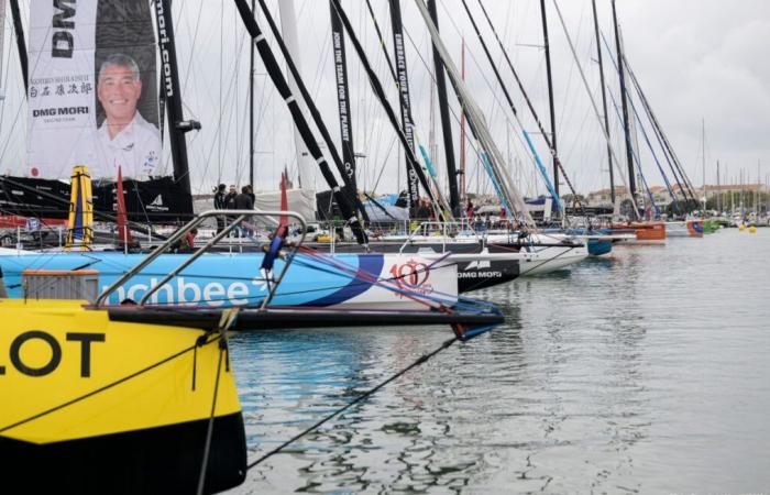 The skippers left the channel in a crazy atmosphere… Follow the departure from Les Sables-d'Olonne with us…