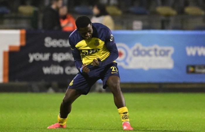 Prodigal son Loïc Lapoussin helps Union with a goal and assist past leader Genk, which is beaten in the Dudenpark