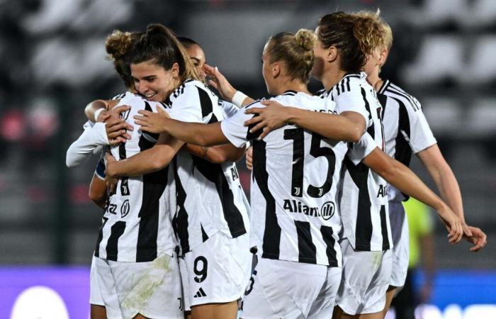 Juventus beats Milan and extends their lead, Fiorentina defeats Roma. Sassuolo’s first hurrah