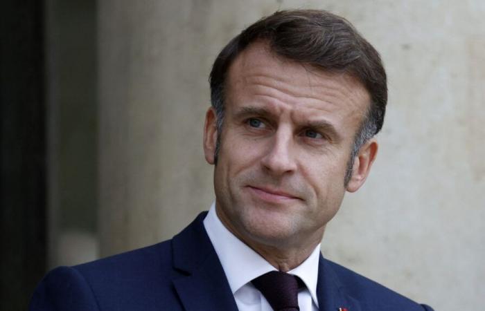 Emmanuel Macron will attend the match, Thursday November 14 at the Stade de France