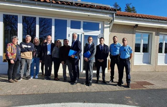 Haute-Loire. Anti-intrusion devices for two schools in Saint-Germain-Laprade