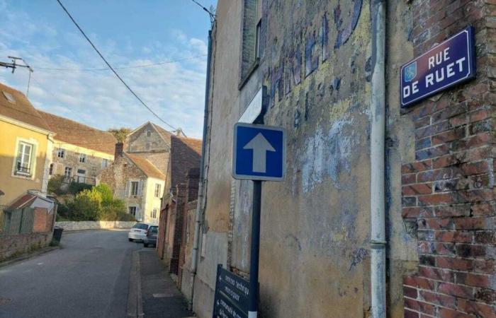 After the flooding of their street in Nogent-le-Rotrou, they created a collective to get answers