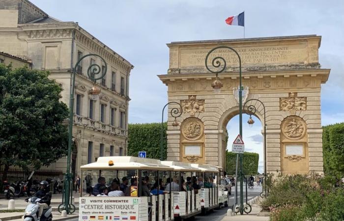 lanes closed to traffic Monday morning around the Peyrou garden