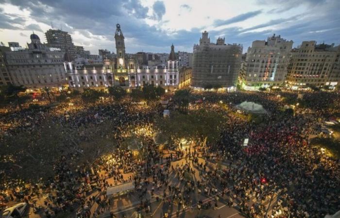 Spain: victims demand the resignation of the president of the Valencia region