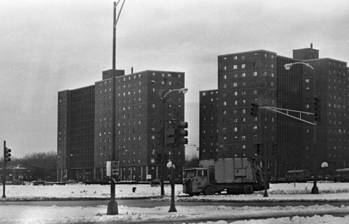 A dive into a Chicago ghetto with documentary filmmaker Frederick Wiseman