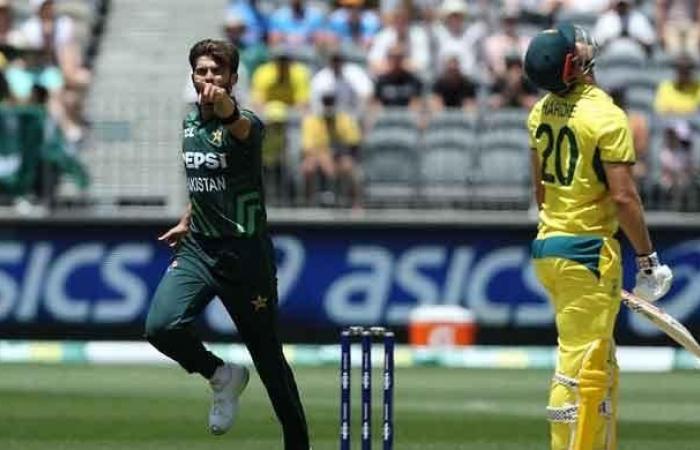 Pakistani pacers put hosts Australia on back foot in Perth ODI