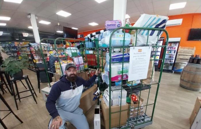 his van full, he leaves Bordeaux to help the victims