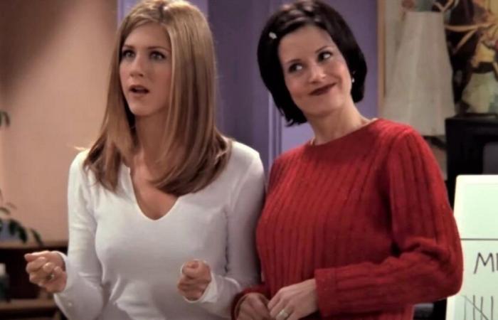 Courteney Cox reveals: Jennifer Aniston has stolen lots of clothes from Friends!