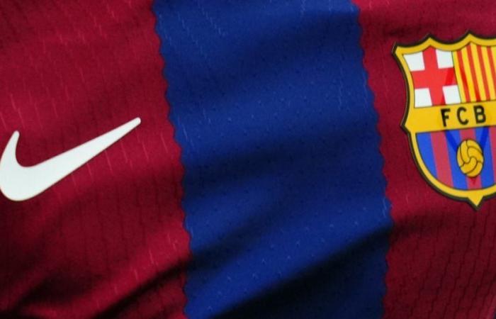 FC Barcelona signs new contract with Nike