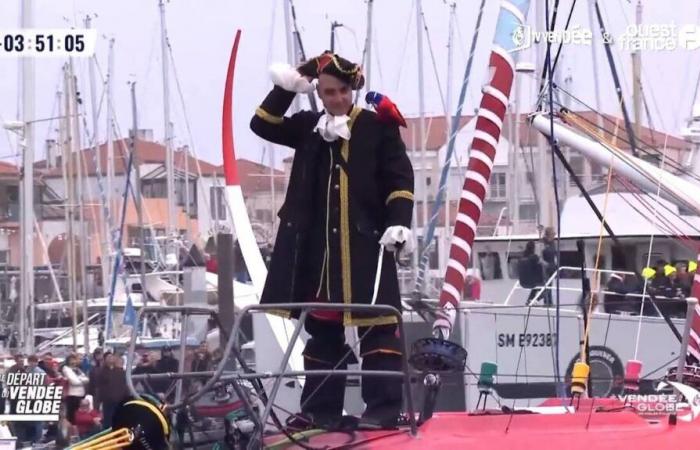 captain hook, samurai… These skippers put themselves on stage before departure