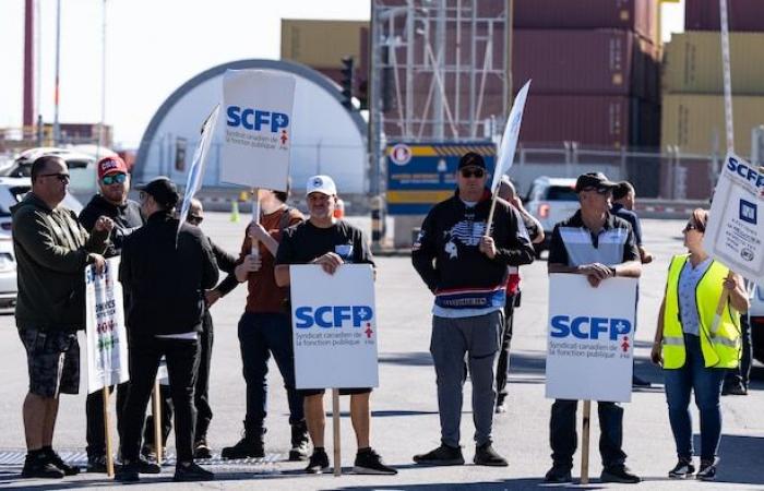 Port of Montreal workers reject 99.7% of final employer offer