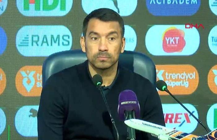 Giovanni van Bronckhorst: We are not in the same flow compared to the beginning of the season