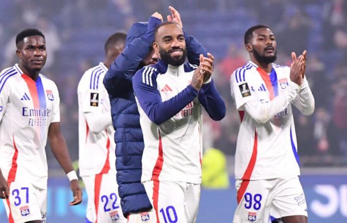 Lacazette's emotion, Textor's happiness, Sage's instructions… Behind the scenes of the victorious Les Gones derby