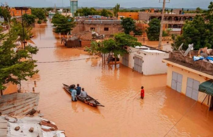 FLOOD OF THE SENEGAL RIVER, 18,000 CHILDREN DEprivED OF SCHOOL