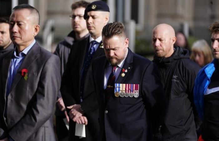 In Pictures: United Kingdom pauses to remember fallen service personnel