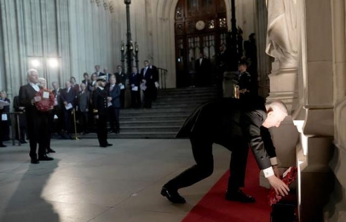 In Pictures: United Kingdom pauses to remember fallen service personnel