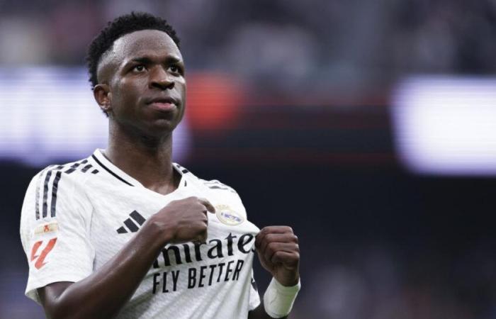 an unrealistic offer from PSG announced for Vinicius