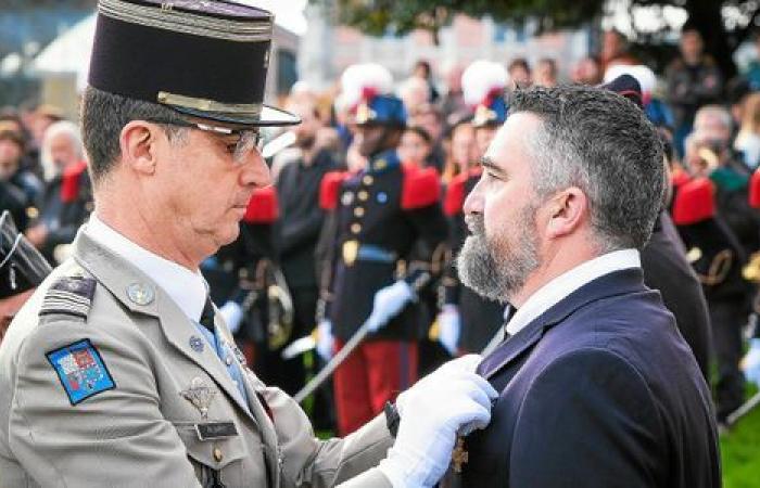 François de Kerever, the new prefect of Côtes-d’Armor, takes office and commemorates November 11