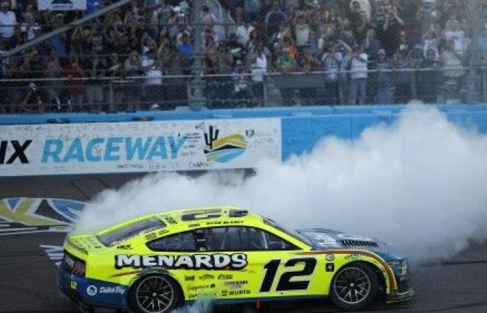 What to watch for in NASCAR Cup championship race at Phoenix Raceway