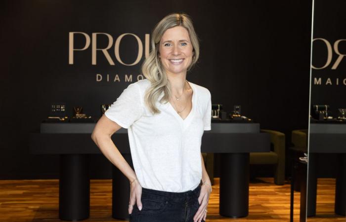 DIX30 district | A jewelry store where you can try on engagement rings at will