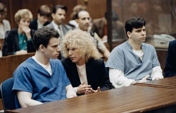 Supporters say Menendez brothers should be freed. Prosecutors say they should still be behind bars