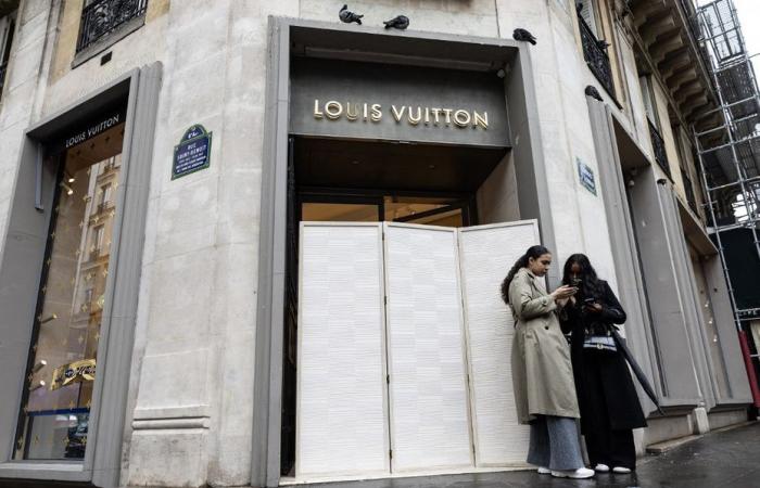 A Louis Vuitton store robbed in the 6th arrondissement of Paris