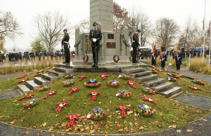 Canadians mark Remembrance Day from coast to coast