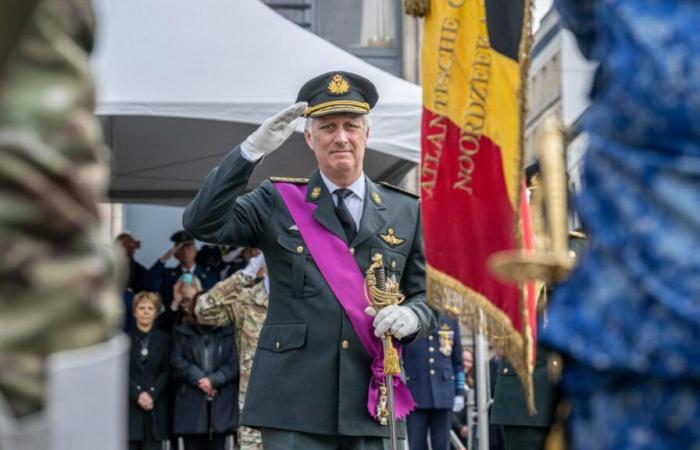 King Philippe commemorates the Armistice at the foot of the Congress column in Brussels (photos)