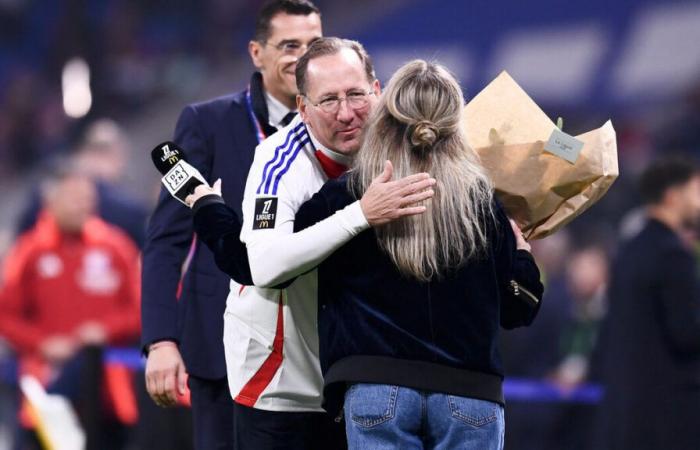 Lyon-Saint-Étienne: the beautiful gesture of John Textor to Ambre Godillon, injured by a projectile in Marseille