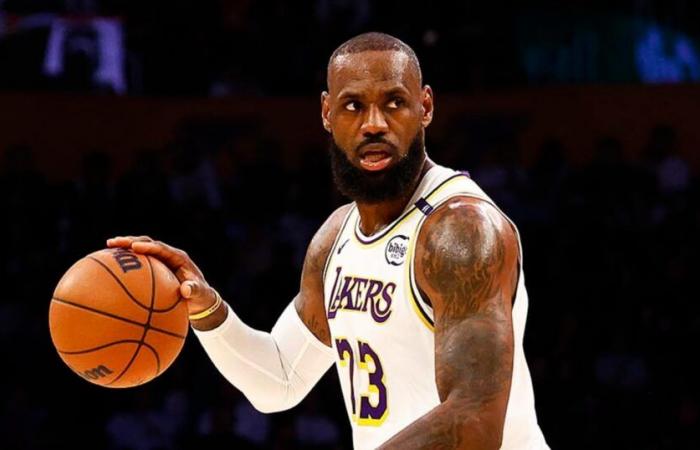 LeBron gets 2nd straight triple-double, Anthony Davis injured in Lakers’ 123-103 win over Raptors