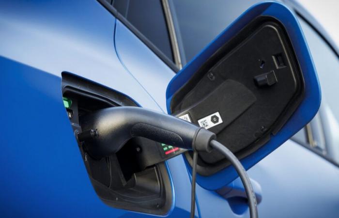 What are the cheapest plug-in hybrid cars worth?