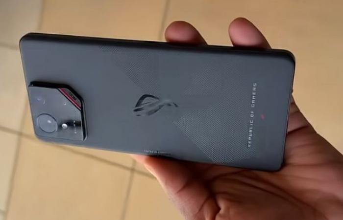 Asus ROG Phone 9/9 Pro features AI and 24GB of RAM in new leak