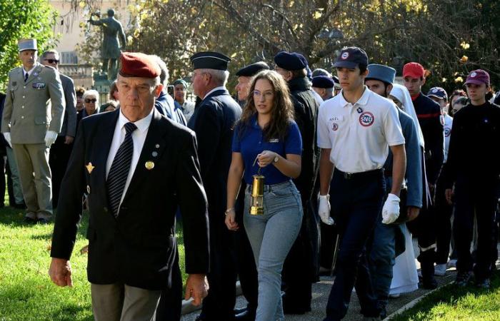 November 11: in Alès, young people carry the flame of remembrance of the Great War