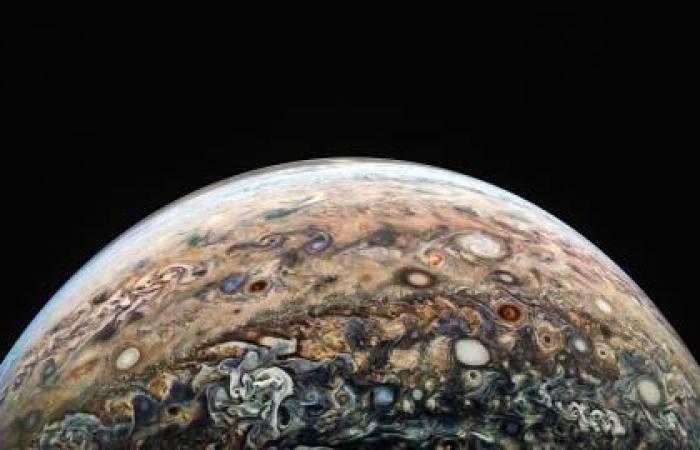 Jupiter like you've never seen it: a NASA probe reveals new photos of the majestic Giant