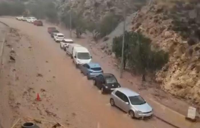 VIDEOS. Floods in Spain: torrents of water and mud, rivers leaving their beds, a closed highway… impressive images of floods in the Almeria region