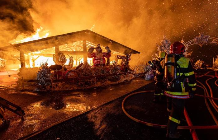 a fire devastates the Barcarès Christmas village