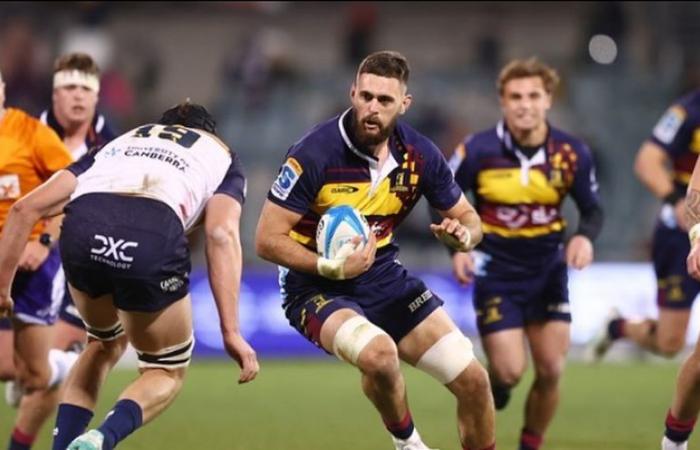 Top 14: New Zealander Max Hicks officially signs with USAP until 2026