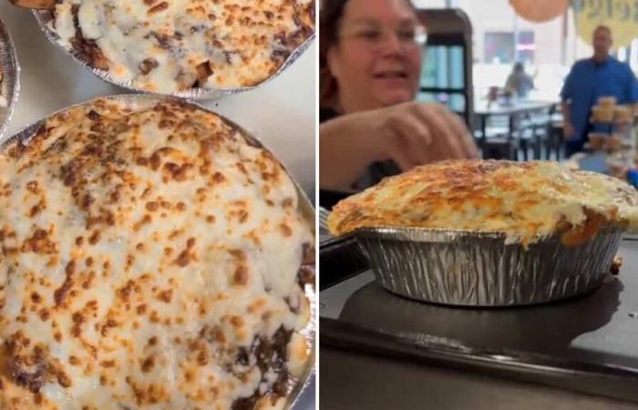 A genius invented poutine with gratinated onion soup and it excites many Quebecers