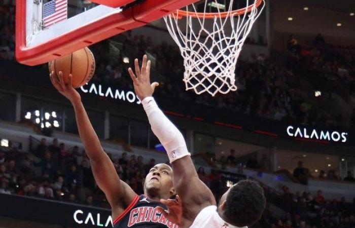 Cleveland Cavaliers 119, Chicago Bulls 113 at the United Center – Chicago Tribune