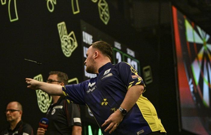 Luke Littler plays the showman at the Grand Slam of Darts as he misses out on record-breaking 9-darter by millimetres