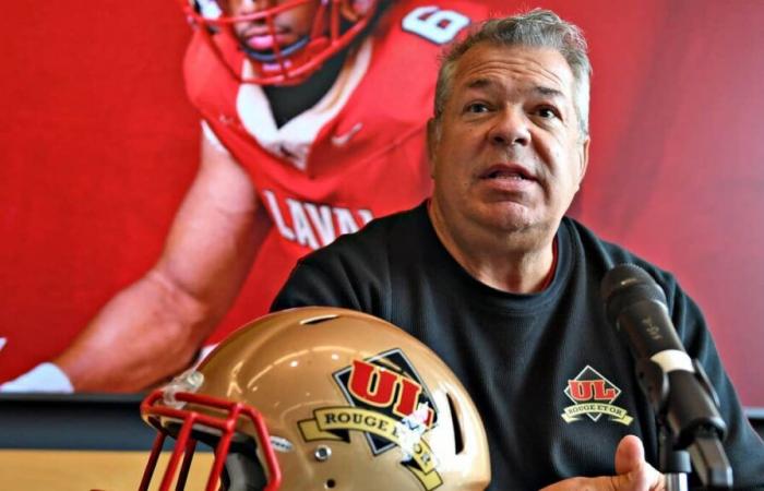 Glen Constantin compares his next opponents to the 1999 edition of the Rouge et Or, which won the Vanier Cup