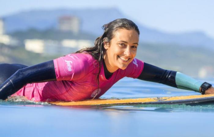 Surfer Justine Mauvin victim of a serious road accident in Reunion