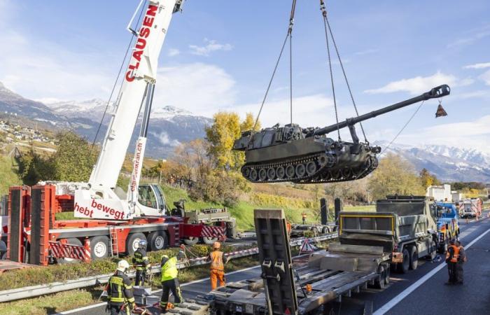 The A9 reopened after the accident in Sierre between 2 army trucks