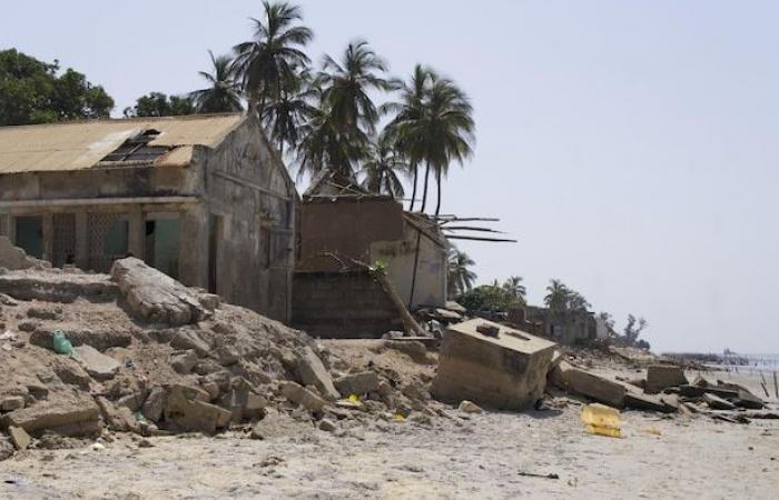 When the ocean swallows the coasts of Senegal